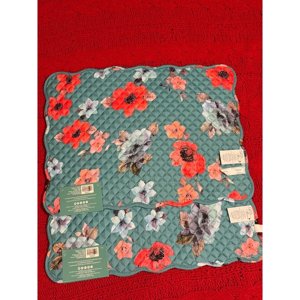 The Pioneer Woman red includes from